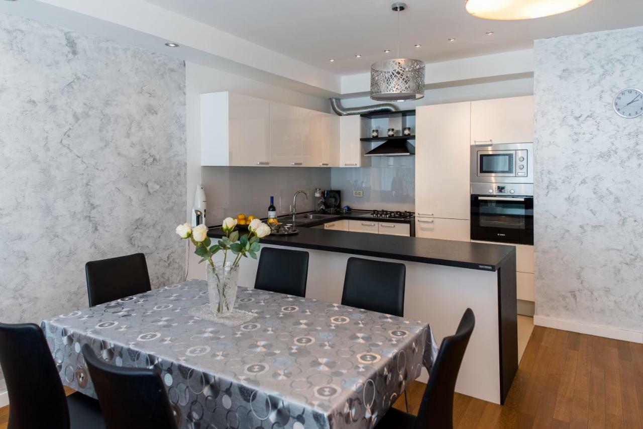 Apartment Style Luxury 2 *